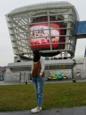 「Daniel Wellington」｜Evelynさん（レディース・170cm）の冬コーディネート