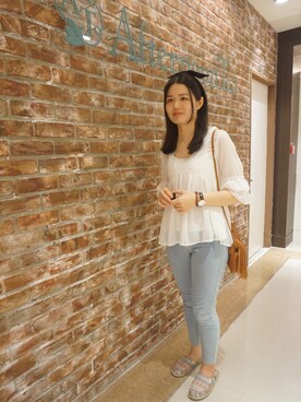 「アイテム（スリッポン、その他）」を使った、Evelynさん（レディース・170cm）の春コーディネート