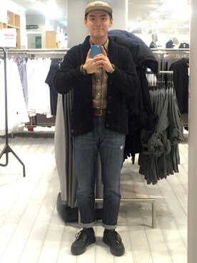 「thisisneverthat（ディスイズネバーザット）のアイテム（キャップ）」を使った、JunghoonParkさん（メンズ・168cm）の冬コーディネート