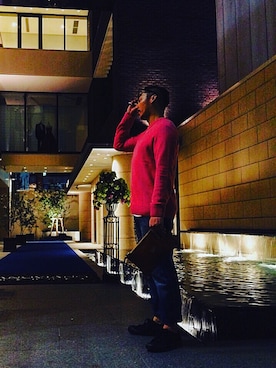 「H&M（エイチ・アンド・エム）のアイテム（ニット/セーター、ピンク系）」を使った、ターボさん（メンズ）の秋コーディネート