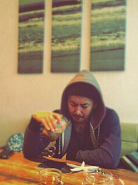 「ADAM ET ROPE'（アダムエロペ）のアイテム（ニットキャップ/ビーニー、ブラック系）」を使った、ターボさん（メンズ）の秋コーディネート