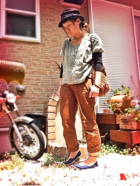 「AS KNOW AS plus（アズノゥアズプラス）のアイテム（その他トップス）」を使った、aimi*さんの春コーディネート