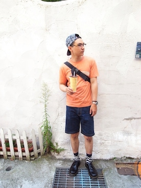 「DEMARCOLAB（デマルコラブ）のアイテム（キャップ）」を使った、Nathan Liaoさん（メンズ・178cm）の夏コーディネート