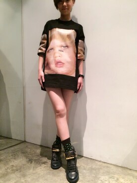 嚴珮綺さんのコーディネート