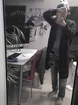 「DSQUARED2（ディースクエアード）のアイテム（ニットキャップ/ビーニー）」を使った、髙橋 シャバ 良さん（メンズ・171cm）の春コーディネート