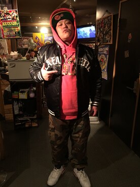 「Lafayette（ラファイエット）のアイテム（スタジャン）」を使った、JUMBOYさん（メンズ・172cm）の冬コーディネート
