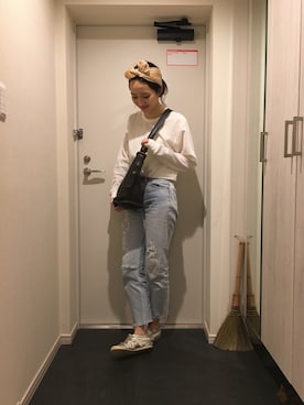 「シルバーシューズ」｜「アイテム（財布/小物）」を使った、イシダさん（レディース・163cm）の秋コーディネート
