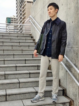 「ネルシャツ」｜「アイテム（ステンカラーコート）」を使った、高野さん（メンズ・185cm）の秋コーディネート