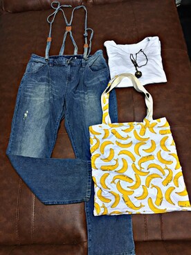 「no brand（ノーブランド）のアイテム（デニムパンツ、ブルー系）」を使った、Fion さん（レディース）の春コーディネート