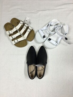 「激安殿堂のアイテム（サンダル、ホワイト系）」を使った、Fion さん（レディース）の夏コーディネート