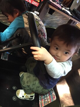 「ONE BY ONE（ワンバイワン）のアイテム」を使った、Rinto×Kaito×Miri×Umiさん（キッズ・80cm）の冬コーディネート