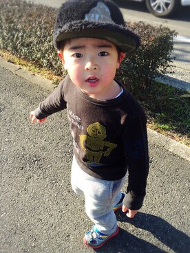 「abcd（ナシ）のアイテム（スウェット）」を使った、Rinto×Kaito×Miri×Umiさん（キッズ・110cm）の冬コーディネート