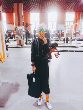 「ORNE（オルネ）のアイテム」を使った、逆鱗さん（レディース・166cm）の秋コーディネート