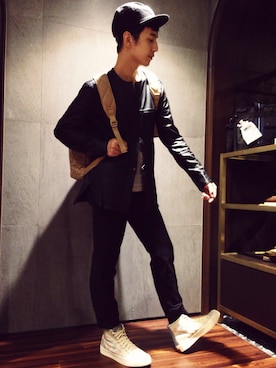 「nonnative（ノンネイティブ）のアイテム（ノーカラージャケット）」を使った、HOTELVさん（メンズ・176cm）の秋コーディネート