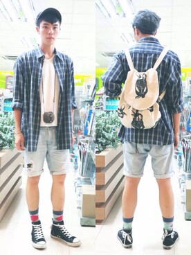 「アイテム（ポーチ、ブラウン系）」を使った、徐宇霆さん（メンズ・175cm）の夏コーディネート