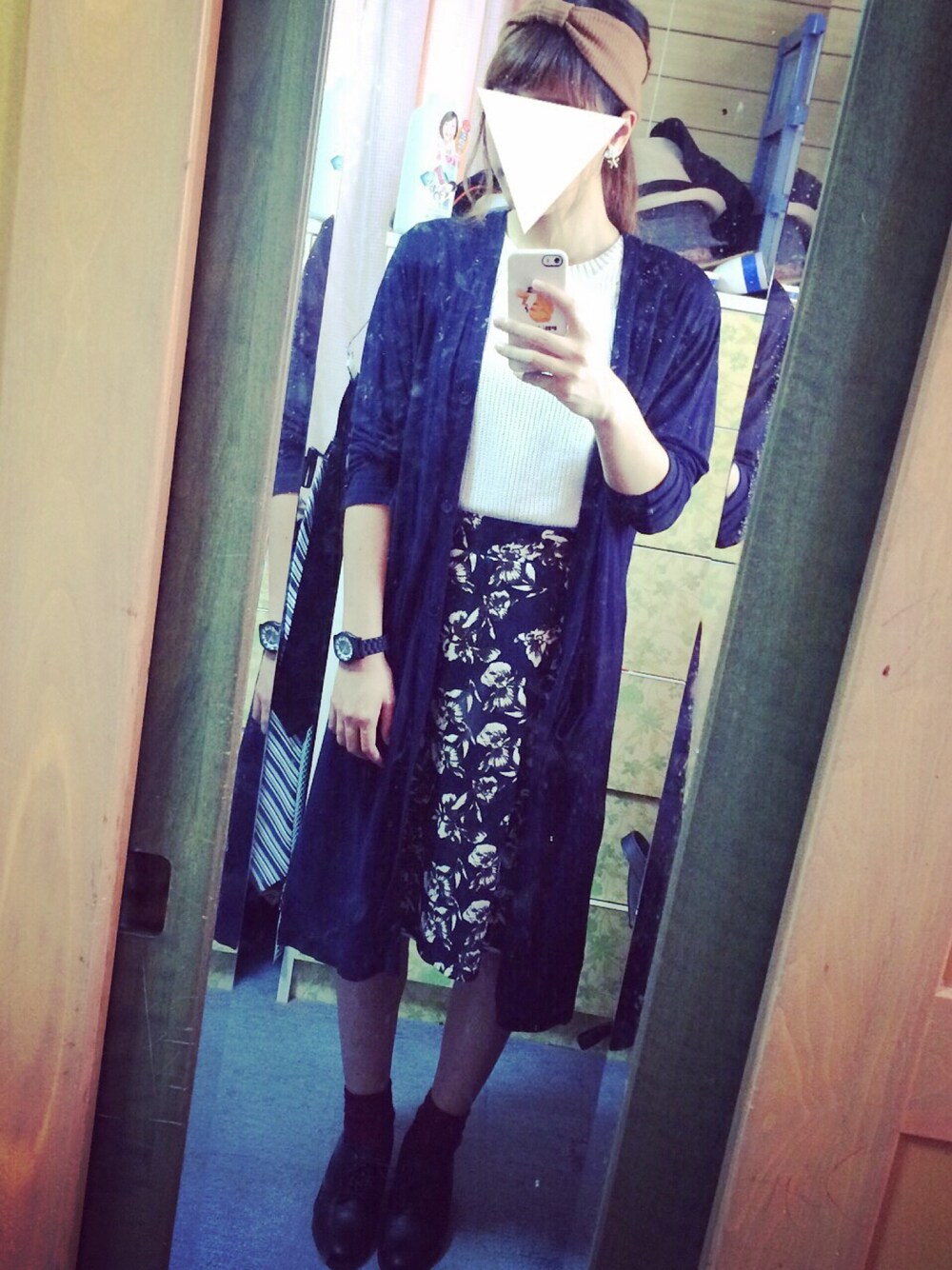 「ootd、code、秋服、カーディガン、オジ靴、沖縄」｜「LOWRYS FARMのアイテム（ヘアバンド、ベージュ系）」を使った、もえこさん（レディース・160cm）の秋コーディネートの1枚目の写真
