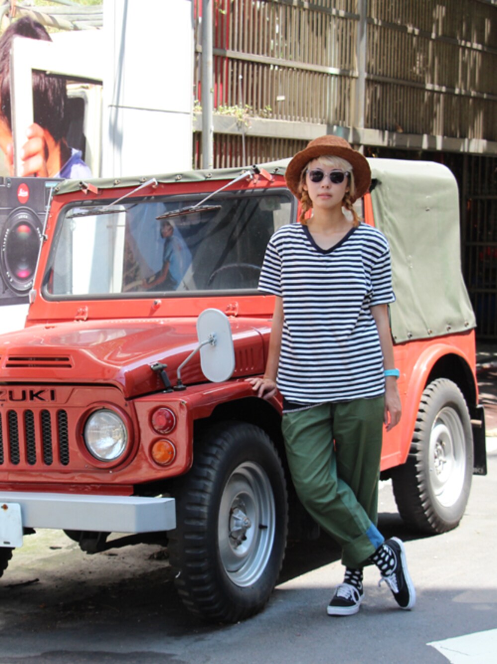 「VANS、MUJI、Baby-G、MISCHIEF」｜「MISCHIEF（taiwan）のMISCHIEF 漸層坦克背心（タンクトップ、ブラック系）」を使った、YUCHICHENさん（レディース・166cm）の夏コーディネートの1枚目の写真