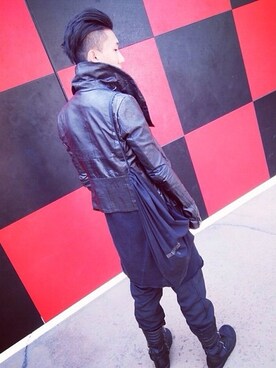 「Boris Bidjan Saberi（ボリスビシャンサベリ）のBorisBidjanSaberi TS3-F013（Tシャツ/カットソー、ブラック系）」を使った、HinsonNgさん（メンズ・177cm）の夏コーディネート