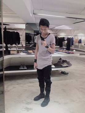 「ZAM BARRETT（ザム　バレット）のZam Barrett Tank Top （タンクトップ、ブラック系）」を使った、HinsonNgさん（メンズ・177cm）の夏コーディネート