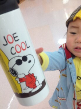 「アイテム（トレンチコート）」を使った、JOE COOLさん（キッズ・80cm）の春コーディネート