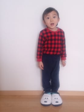 「アイテム（ルームウェア、ブルー系）」を使った、RinRinさん（キッズ・100cm）の冬コーディネート