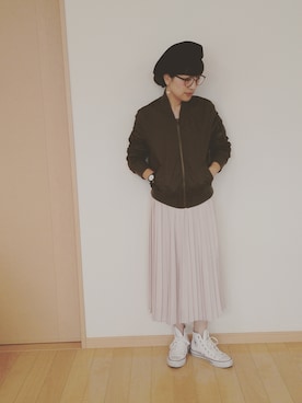 「CASIO」｜「アイテム（ハンチング/ベレー帽）」を使った、RinRinさん（レディース・155cm）の秋コーディネート
