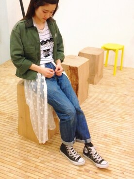 「シースルー」｜「アイテム（ミリタリージャケット）」を使った、△kolmio+LIM△さん（レディース・157cm）の春コーディネート