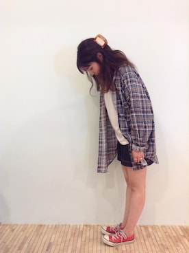 「MARC JACOBS（マークジェイコブス）のアイテム（スカート）」を使った、△kolmio+LIM△さん（レディース・157cm）の秋コーディネート