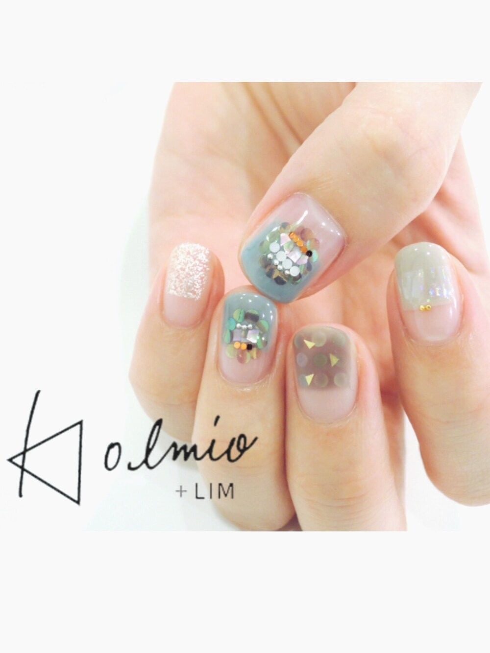 「kolmio、ネイル、nail 、ショートネイル、リムネイル」｜「kolmio+LIMのアイテム（ハンドケア/ハンドクリーム、ブルー系）」を使った、△kolmio+LIM△さん（レディース・165cm）の春コーディネートの1枚目の写真