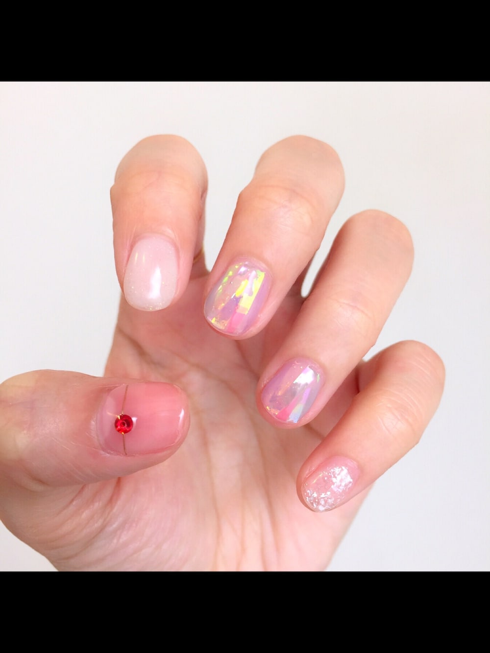 「Lim、kolmio、nail 、shortnail、ショートネイル、ネイル、たかむ」｜「kolmioのアイテム（その他、その他）」を使った、△kolmio+LIM△さん（レディース・50cm）の夏コーディネートの1枚目の写真