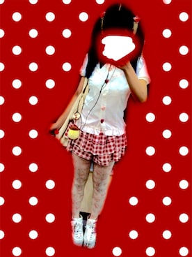 「夢展望（ユメテンボウ）のアイテム（シャツ/ブラウス、ホワイト系）」を使った、飴宮さん（レディース・157cm）の夏コーディネート