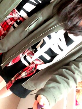 「双子コーデ」｜「アイテム（MA-1）」を使った、HRK ❤︎さん（レディース・154cm）の春コーディネート