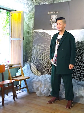 「plain-me（プレインミー）のアイテム（フォーマルスーツ/小物）」を使った、dannyshihさん（メンズ・175cm）の秋コーディネート