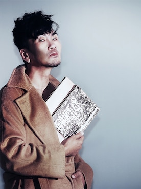 「Max Mara（マックスマーラ）のアイテム（チェスターコート）」を使った、dannyshihさん（メンズ・175cm）の秋コーディネート