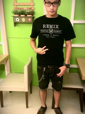 「REMIX（リミックス）のアイテム（その他）」を使った、陳立威さん（メンズ・179cm）の冬コーディネート