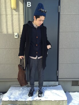 「N.HOOLYWOOD（N.ハリウッド）のアイテム（チェスターコート）」を使った、pinoken さん（メンズ・173cm）の冬コーディネート