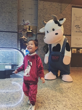 「Mini Rodini（ミニロディーニ）のアイテム（パーカー）」を使った、Minnieさん（キッズ・100cm）の秋コーディネート