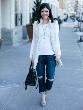 「Calypso St Barthのアイテム（その他アウター、ホワイト系）」を使った、Viviana Nordenさん（レディース・165cm）の春コーディネート