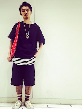 「SPINNS（スピンズ）のアイテム（Tシャツ/カットソー、ブラック系）」を使った、SPINNS広島店さんの春コーディネート