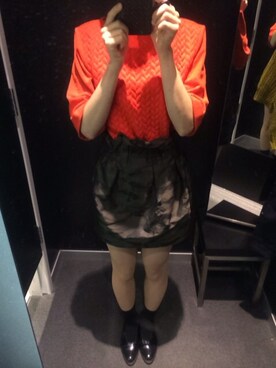 「H&M（エイチ・アンド・エム）のアイテム（Tシャツ/カットソー、オレンジ系）」を使った、ぽにょさん（レディース・165cm）の秋コーディネート