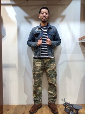 「TYPE BLUE（タイプブルー）のアイテム（デニムジャケット）」を使った、Yoshi Yamaさん（メンズ・174cm）の冬コーディネート