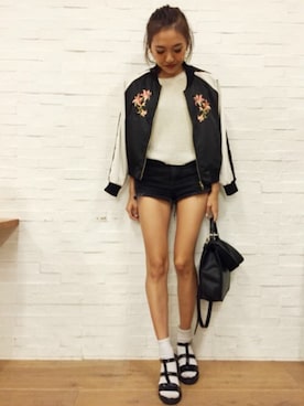 「ウエストイン」｜「アイテム（ブルゾン）」を使った、佐々木彩乃さん（レディース・161cm）の夏コーディネート