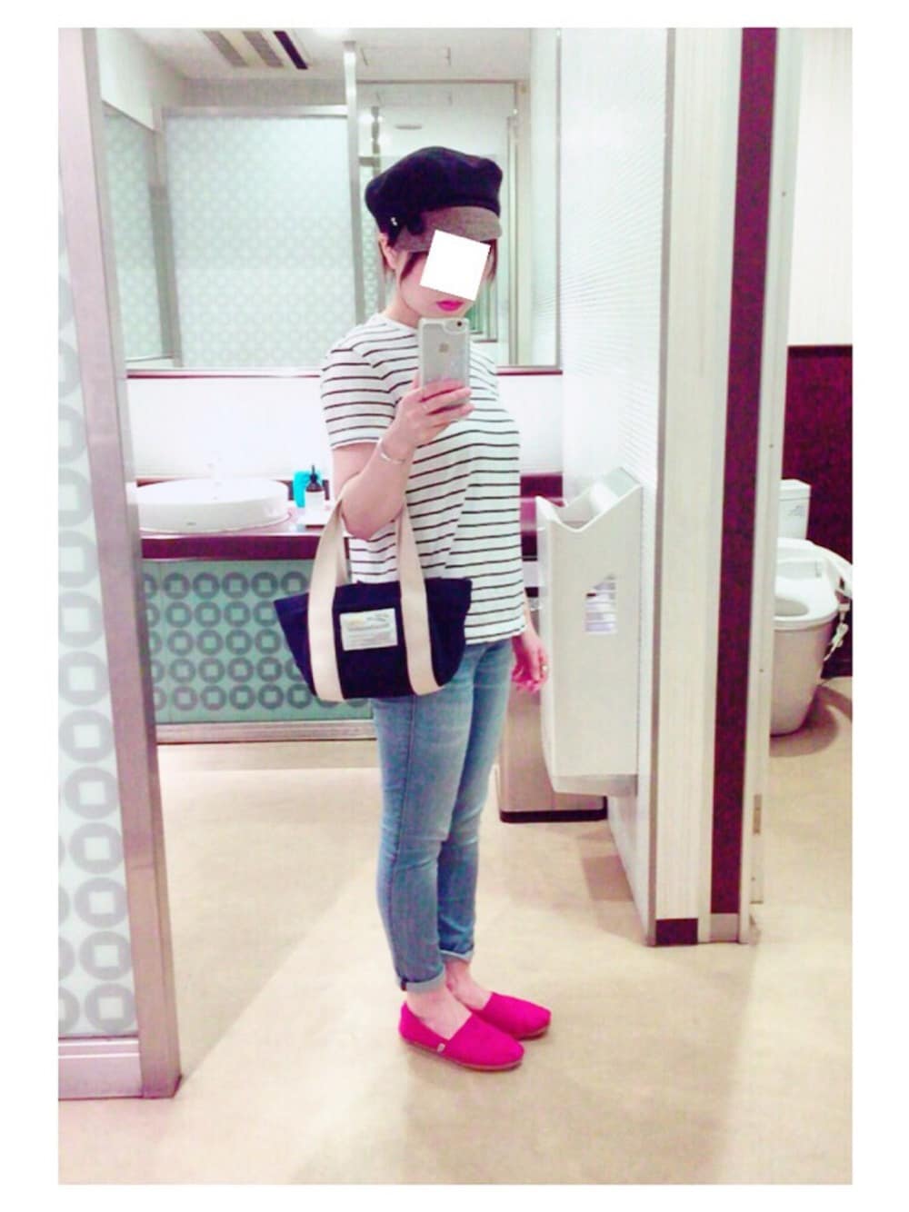 「ボーダー、デニム、マリンコーデ、bed&breakfast、CA4LA、低身長」｜「GREED Internationalのsail cloth bag
(bed and breakfast)（トートバッグ、ブルー系）」を使った、mina。さん（レディース・149cm）の春コーディネートの1枚目の写真