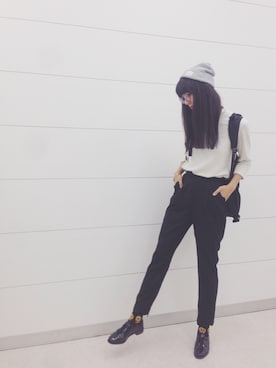 「UNIQLO（ユニクロ）のアイテム（ニット/セーター、ホワイト系）」を使った、MISAKIさん（レディース・176cm）の秋コーディネート