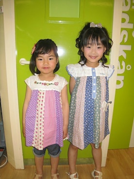 「kladskap（クレードスコープ）のアイテム（チュニック）」を使った、petit　main・b-roomさん（キッズ・110cm）の春コーディネート