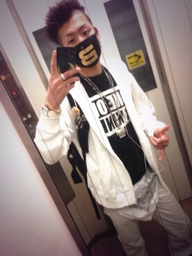 猿DOPE a.k.a. DJ TMKさんのコーディネート