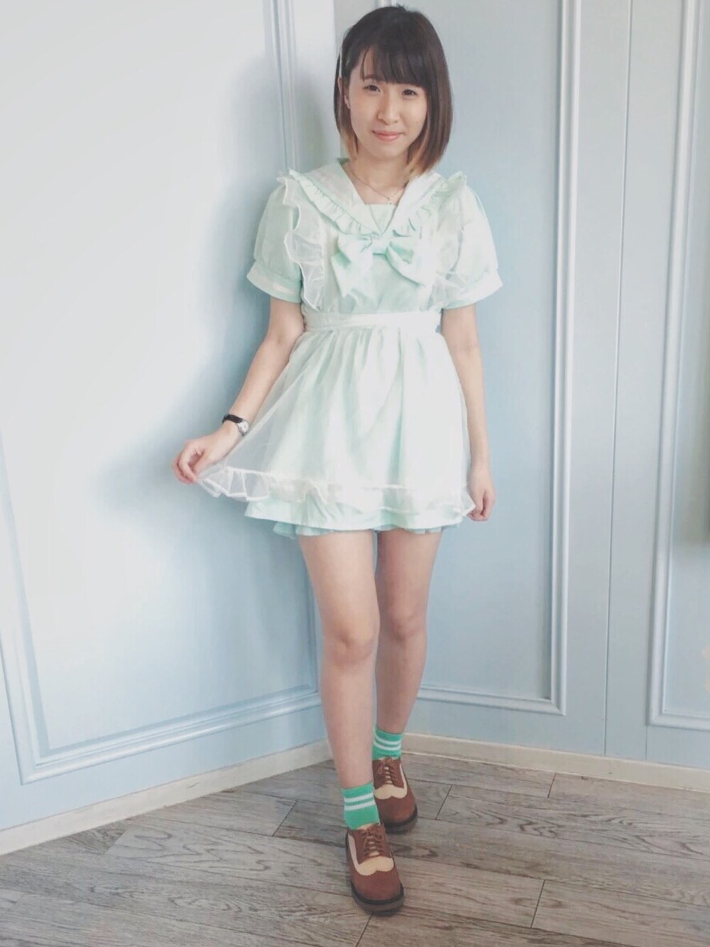 「夏、hkgirl、Hong Kong、Kawaii、Cute、ootd」｜「earth music&ecologyのアイテム（ドレスシューズ、ブラウン系）」を使った、PPさん（レディース・160cm）の夏コーディネートの1枚目の写真