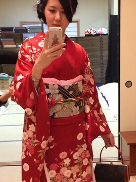 「アイテム（水着/着物・浴衣、レッド系）」を使った、ぱーんださん（レディース・164cm）の冬コーディネート