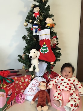 「アイテム（つなぎ/オールインワン、レッド系）」を使った、tsumugiさん（キッズ・70cm）の冬コーディネート