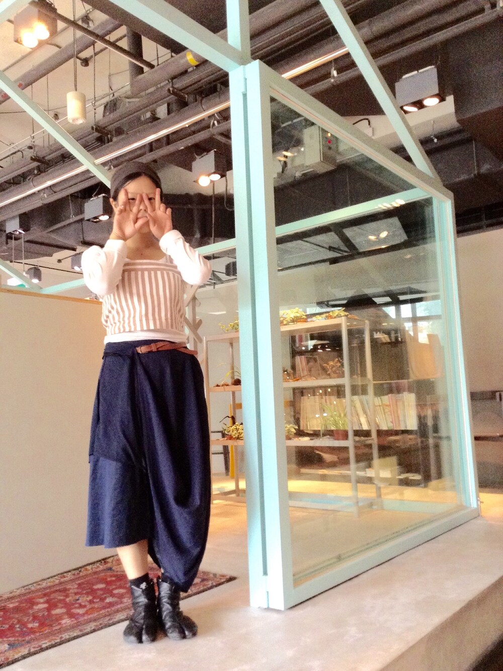 「Maison Martin Margiela、SOU・SOU、hari」｜「hariのアイテム（ヘアバンド、ブラウン系）」を使った、PACT+LIMさん（レディース・150cm）の秋コーディネートの1枚目の写真